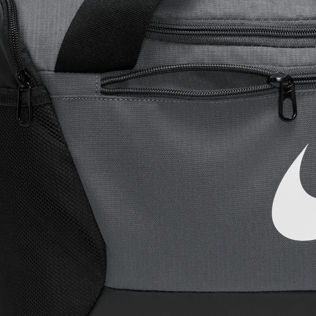 Nike Brasilia 9.5 Black Duffel Bag - One Golf