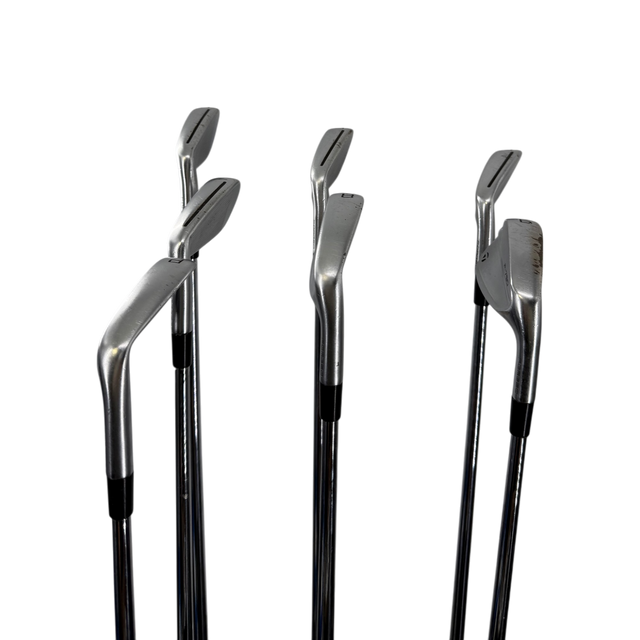 TaylorMade P790 Iron Set