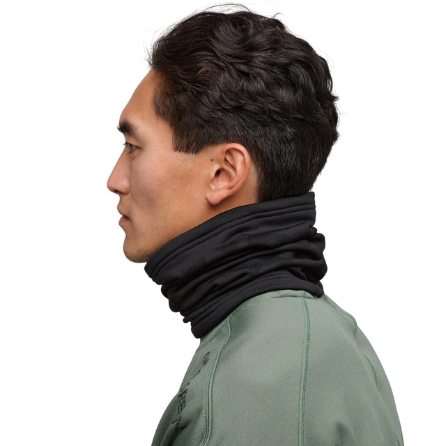 Glavin Green Derek Black Neck Warmer