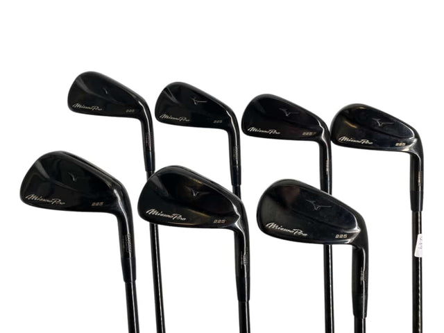 Mizuno Pro 225 Black Irons