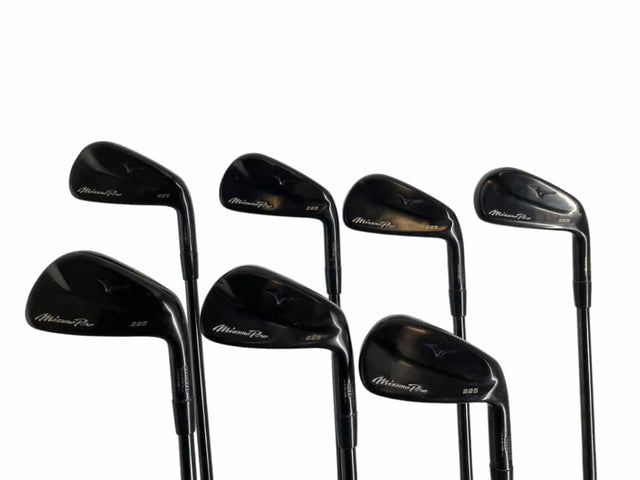 Mizuno Pro 225 Forged Black Edition Irons
