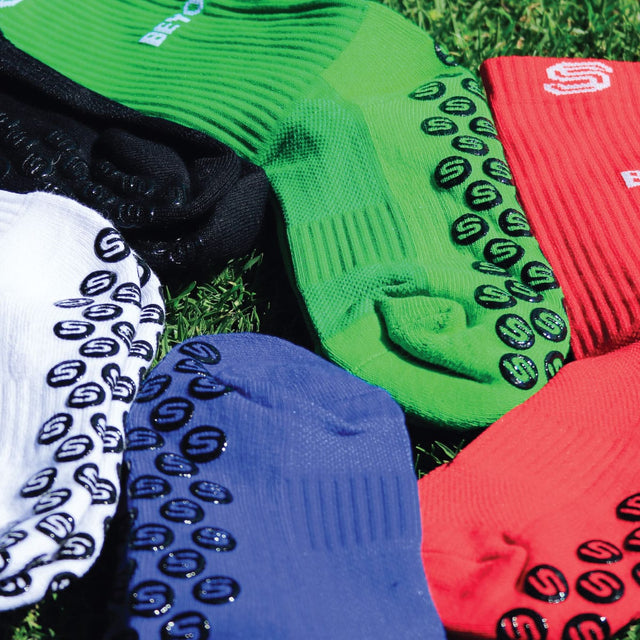 Strapzys Shinnies Multi-Sport Grip Socks - One Golf