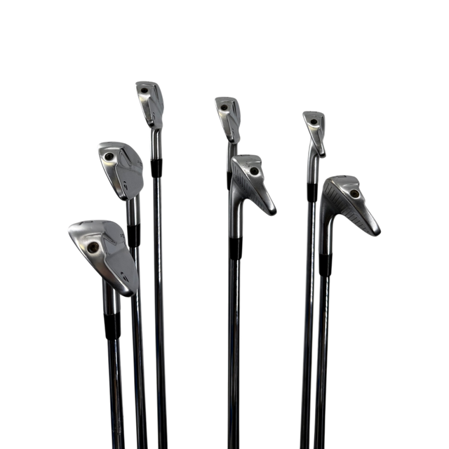 TaylorMade P790 Iron Set